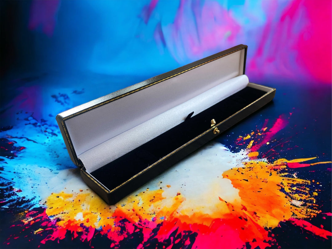 Antique Style Bracelet Box - BOX FOR BRITAIN