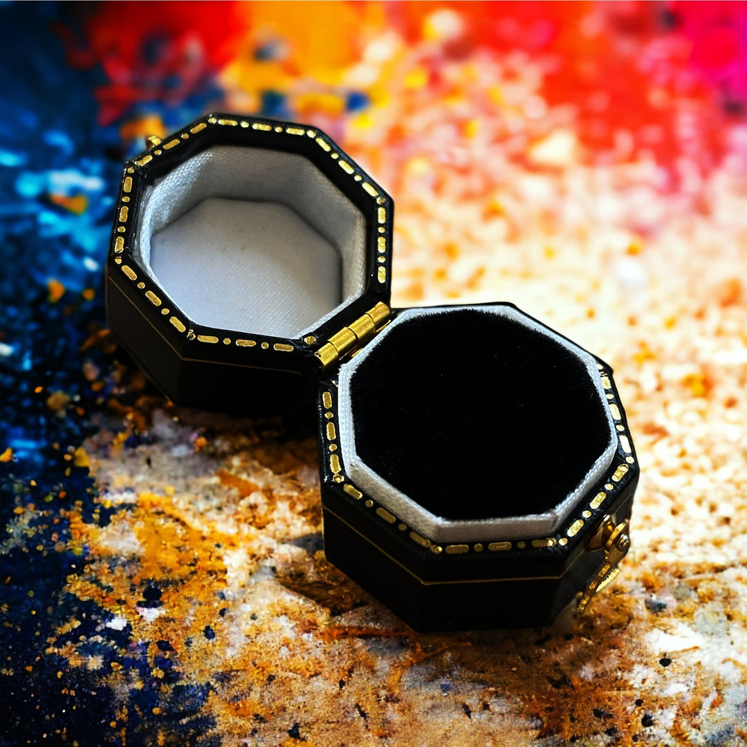 Antique Style Hexagon Ring Box - BOX FOR BRITAIN